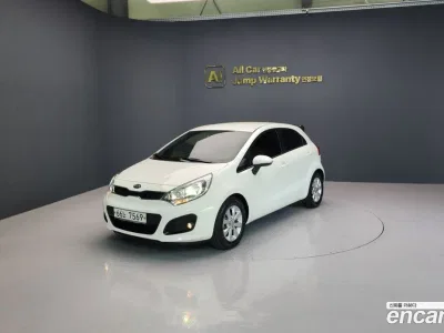 2014 Kia pride 1.4 MPI Hatchback, фото 1, лот 10154576