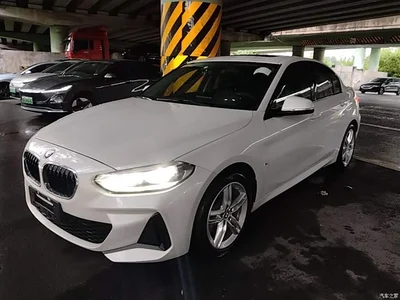 2020 BMW 1 Series Model 120i M Sport Package, фото 2, лот 10470790