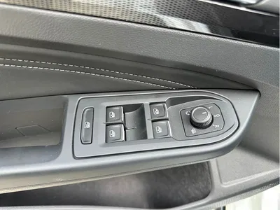 2023 Volkswagen Golf Facelift 280TSI DSG R-Line Lite, фото 4, лот 10450478