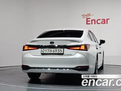 2026 Lexus ES 300h Executive, фото 4, лот 10194479