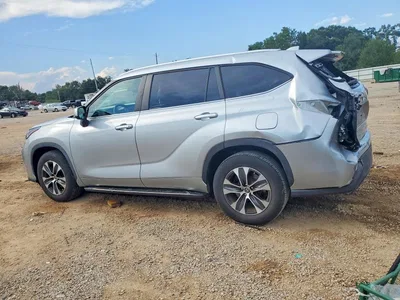 2023 TOYOTA HIGHLANDER XLE, фото 2, лот 10803158