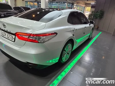 2019 Toyota Camry 2.5, фото 2, лот 11596312
