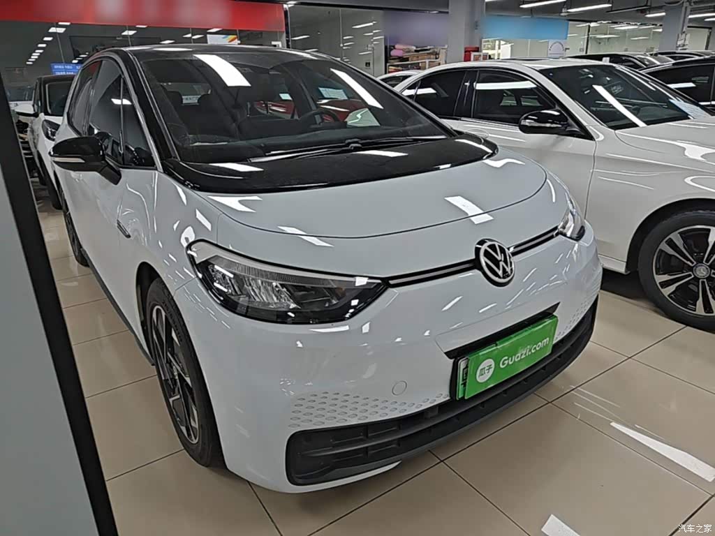 2023 Volkswagen ID.3 Upgraded Pure Intelligence Edition, фото 4, лот 11220625