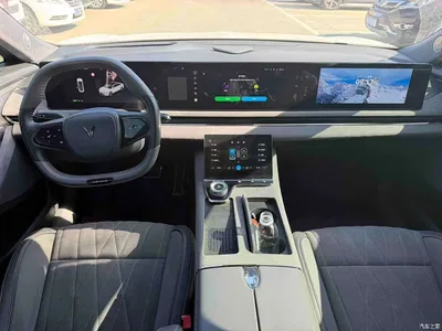 2023 Voyah Auto VOYAH Zhuiguang 4WD Flagship Edition, фото 4, лот 10358488