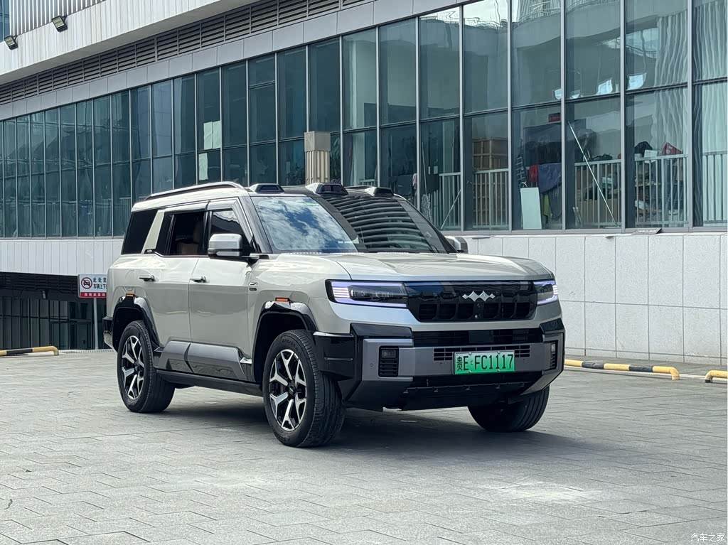 2025 Byd Leopard 8 Zhiyong Flagship 7-Seater, фото 3, лот 11174634