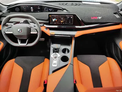 2023 Changan UNI-V 1.5T Sport Edition, фото 3, лот 10249843