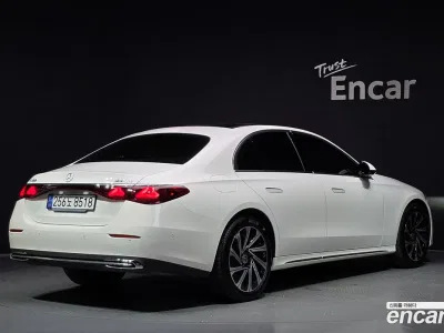 2024 Mercedes-Benz E-Class E300 4MATIC Exclusive, фото 2, лот 10200982