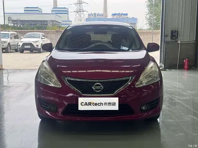 2013 Nissan Tiida 1.6L CVT Cool Edition, фото 2, лот 10357287