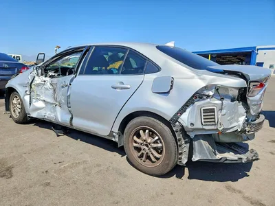 2020 TOYOTA COROLLA LE, фото 2, лот 11185687
