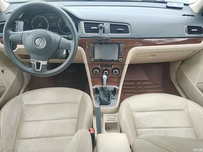 2013 Volkswagen Lavida Facelift 1.4TSI DSG Comfort, фото 4, лот 10454644