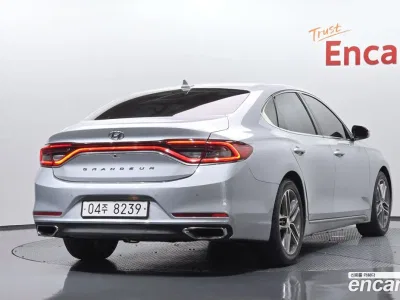 2018 Hyundai Grandeur 2.4 Premium, фото 2, лот 10590089