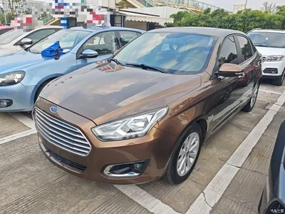 2015 Ford Escort 1.5L Automatic Fashion, фото 2, лот 10299073