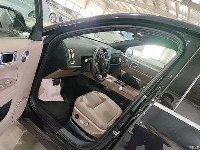 2025 Li Auto L6 Max Smart Renewal Edition, фото 3, лот 10434759