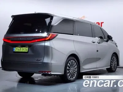 2025 Lexus LM 500h Executive, фото 2, лот 10033477