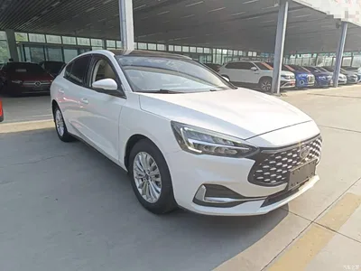 2021 Ford Focus Sedan EcoBoost 180 Auto Trend, фото 4, лот 10298153