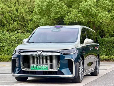 2025 Voyah Auto Voyah Dreamer PHEV AWD Flagship Qian Kun Edition, фото 2, лот 11133872