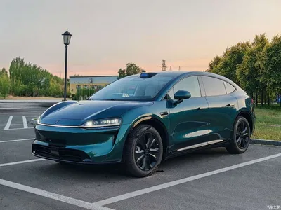 2026 Zhijie Luxeed R7 Range Extender Max+, фото 1, лот 10894995