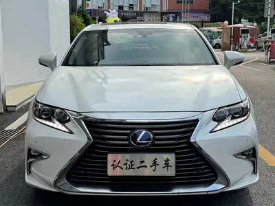 2015 Lexus ES 300h Comfort Edition, фото 2, лот 11131743