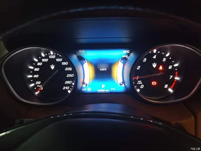2016 Maserati Levante 3.0T Standard, фото 4, лот 10323016