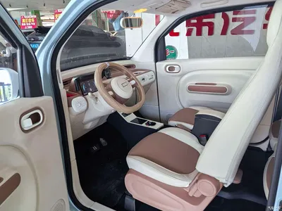 2025 Besturn Bestune Pony 222km Lightning Horse, фото 4, лот 11178809