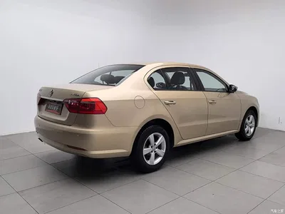2013 Volkswagen Lavida Facelift Classic 1.6L Automatic Comfort, фото 2, лот 10447184