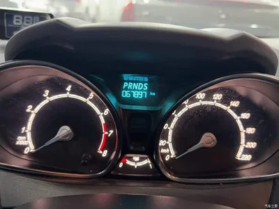 2013 Ford Fiesta Hatchback 1.5L Automatic Fashion, фото 3, лот 10283233