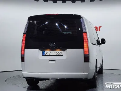 2023 Hyundai Staria Lounge 9-Seater, фото 4, лот 10144015