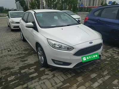2015 Ford Focus Hatchback 1.6L Automatic Comfort, фото 4, лот 10283422