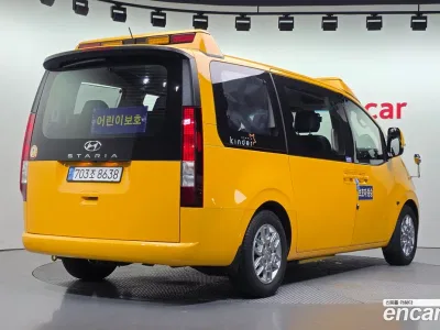 2023 Hyundai Staria L3.5 Kinder Safety Car, фото 2, лот 10774086