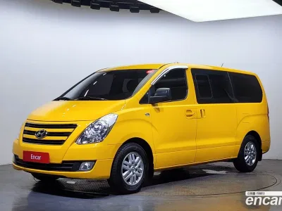 2016 Hyundai Starex 12-Seater Wagon, фото 1, лот 10192787