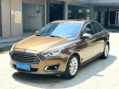 2015 Ford Escort 1.5L Automatic Fashion, фото 1, лот 10294688