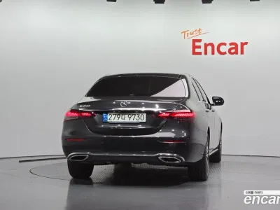 2021 Mercedes-Benz E-Class E250 Avantgarde, фото 4, лот 11241457