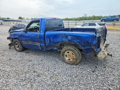2003 CHEVROLET SILVERADO C1500, фото 2, лот 10975708