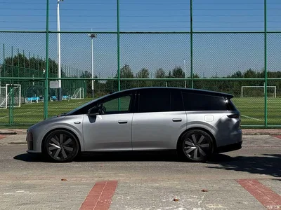2026 Li Auto Li i8, фото 3, лот 11438249