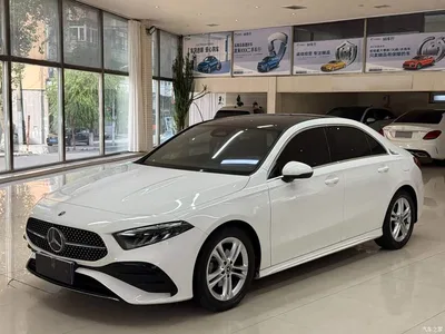 2023 Mercedes-Benz A-Class A 180 L, фото 1, лот 10282383