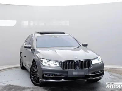 2017 BMW 7-Series 750Li xDrive, фото 1, лот 10143547