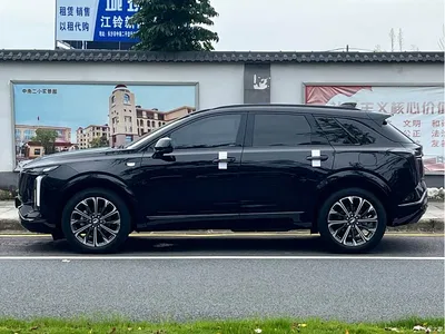 2025 Cadillac XT5 2.0T Luxury, фото 3, лот 10292398