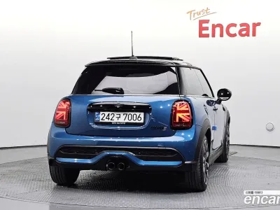 2024 Mini Cooper Classic, фото 4, лот 10098575