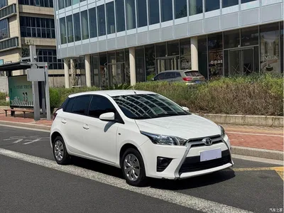 2015 Toyota YARiS L Zhi Xuan 1.5E Auto Charming Edition, фото 3, лот 10311375