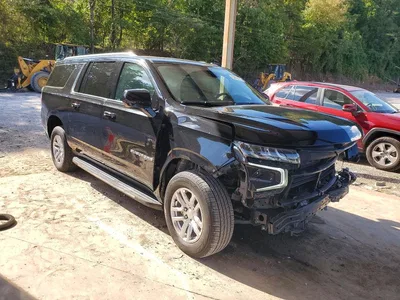 2023 CHEVROLET SUBURBAN K1500 LT, фото 4, лот 10710939