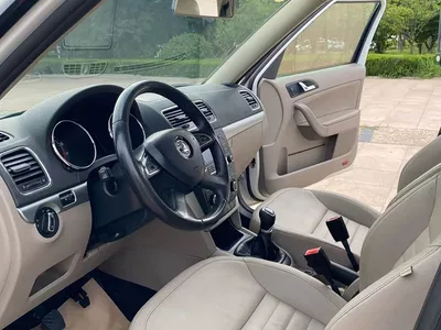 2014 Skoda Yeti, фото 4, лот 10348857