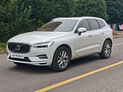 2021 Volvo XC60 T5 AWD Momentum, фото 1, лот 11569767