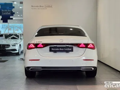 2025 Mercedes-Benz E-Class E200 Avantgarde, фото 4, лот 10222427