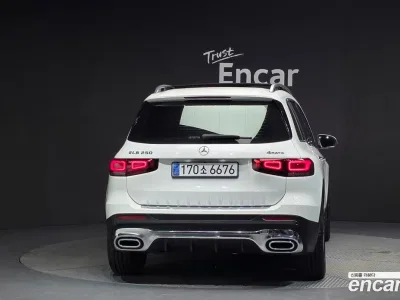 2020 Mercedes-Benz GLB-Class GLB250 4MATIC, фото 3, лот 10059248