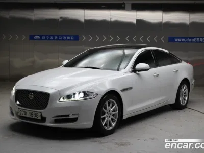 2016 Jaguar XJ 2.0 Luxury SWB, фото 1, лот 10117243