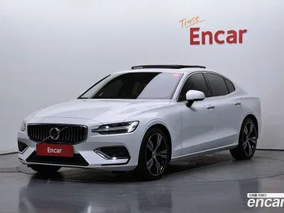 2022 Volvo S60 B5 Inscription, фото 1, лот 10128900