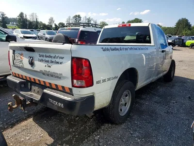 2022 RAM 1500 CLASSIC TRADESMAN, фото 3, лот 10904745