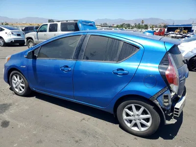 2016 TOYOTA PRIUS C FOUR, фото 2, лот 10550457
