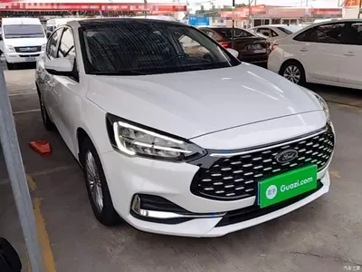 2021 Ford Focus Sedan EcoBoost 180 Auto Trend, фото 4, лот 10281478
