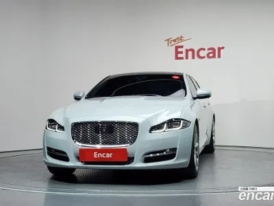 2018 Jaguar XJ 3.0D Premium Luxury LWB, фото 3, лот 10118228